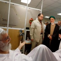 عيادة العلماء والشخصيات للإمام الخامنئي حفظه الله في المستشفى